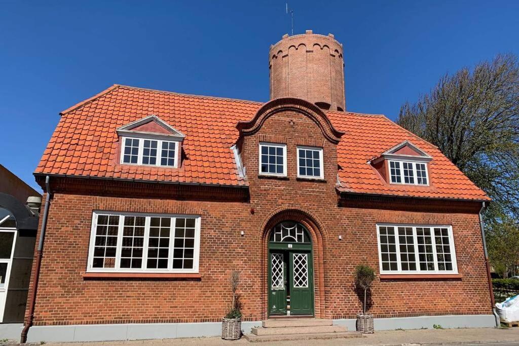 Ferie Lejlighed I Skagen -Huset Med Den Gronne Dor Bagian luar foto