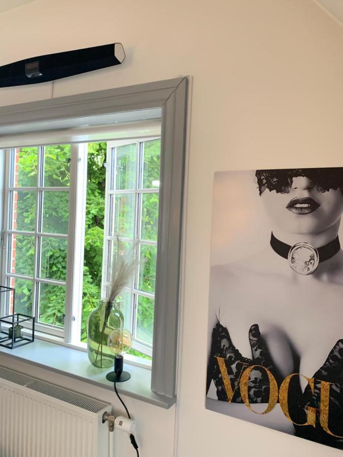 Ferie Lejlighed I Skagen -Huset Med Den Gronne Dor Bagian luar foto