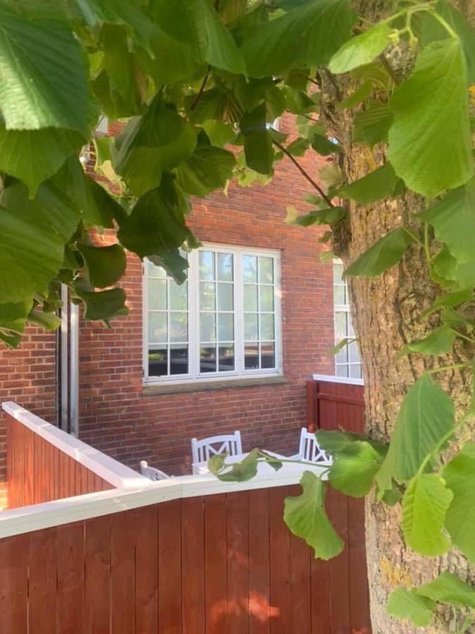 Ferie Lejlighed I Skagen -Huset Med Den Gronne Dor Bagian luar foto